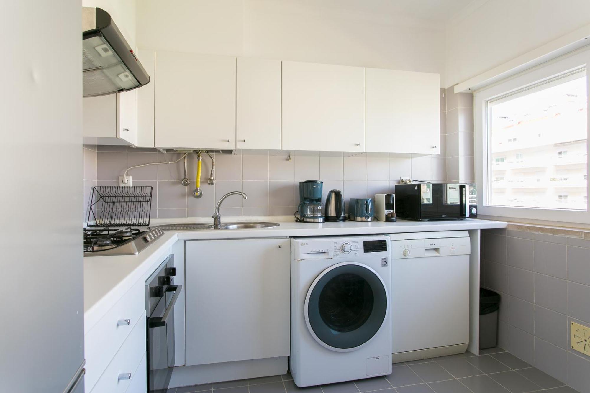 Apartamento Central E Confortavel Junto Ao Bairro Da Graca Lisboa Kültér fotó
